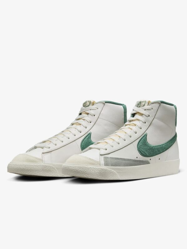 Blazer MID '77