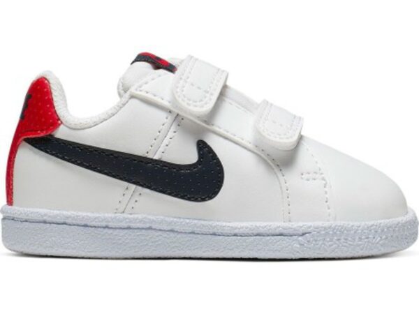 NIKE COURT ROYALE