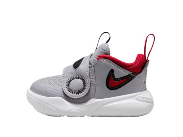 Nike Team Hustle D11