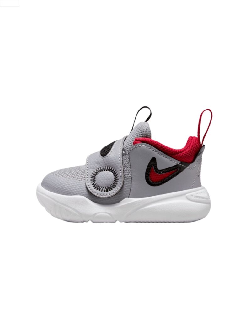 Nike Team Hustle D11