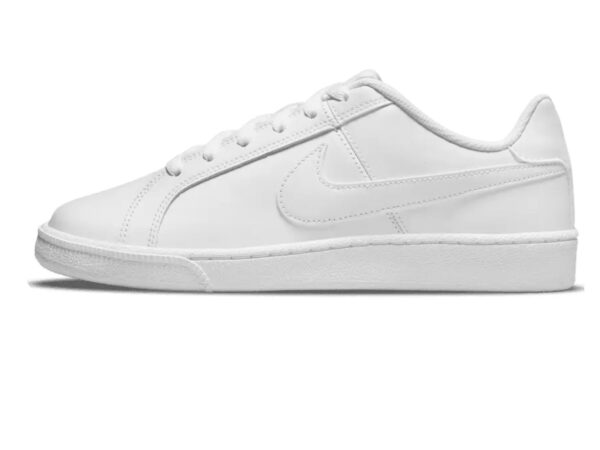 W Nike Court Royale